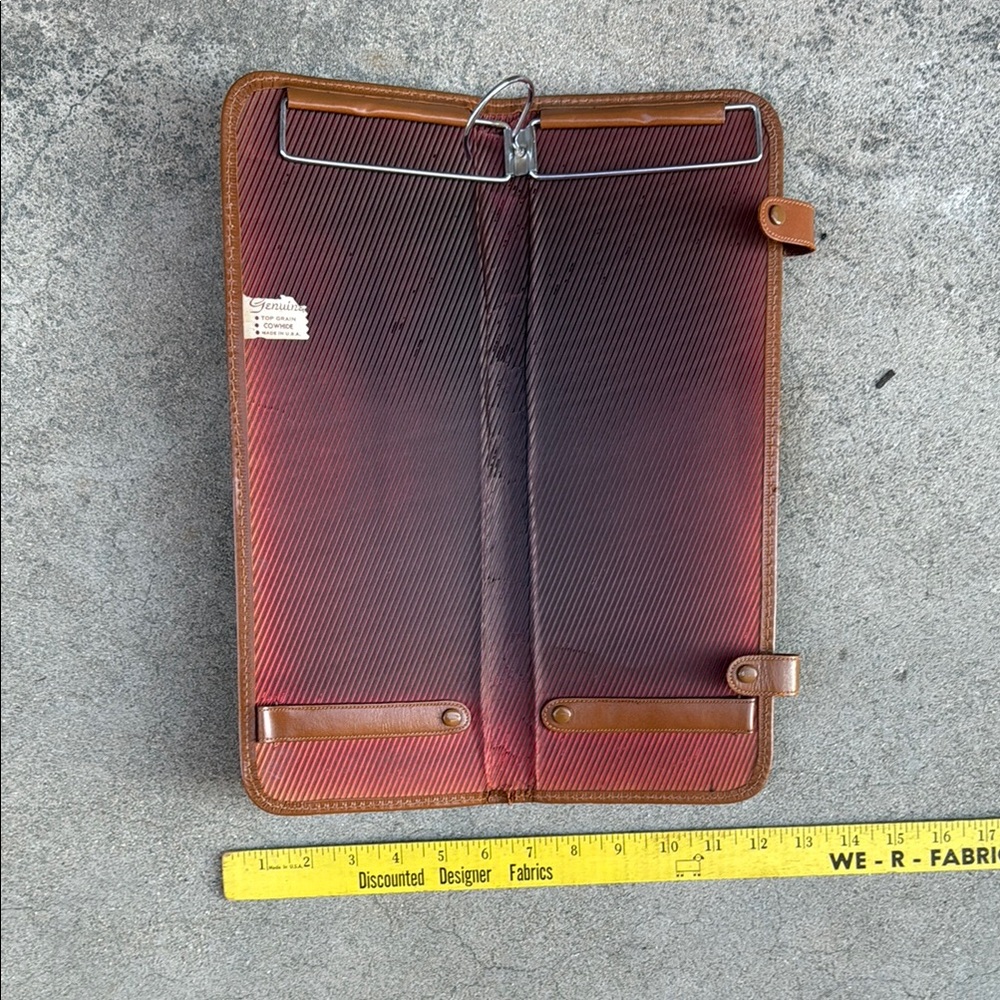 Vintage Brown Leather Men's Tie Holder - Picture 5 of 9